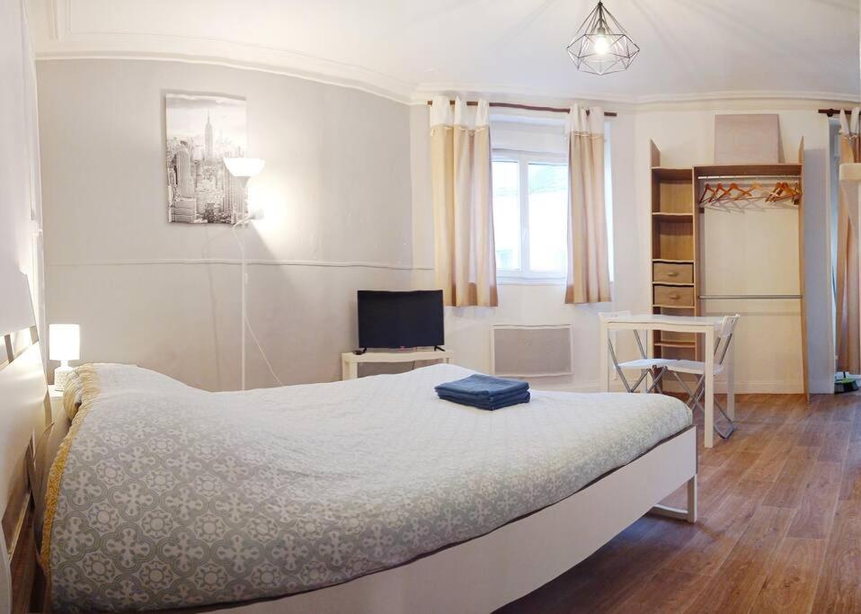 Appartement Gare & Centre Wifi - Proche Tramway เลอม็องส์ ภายนอก รูปภาพ
